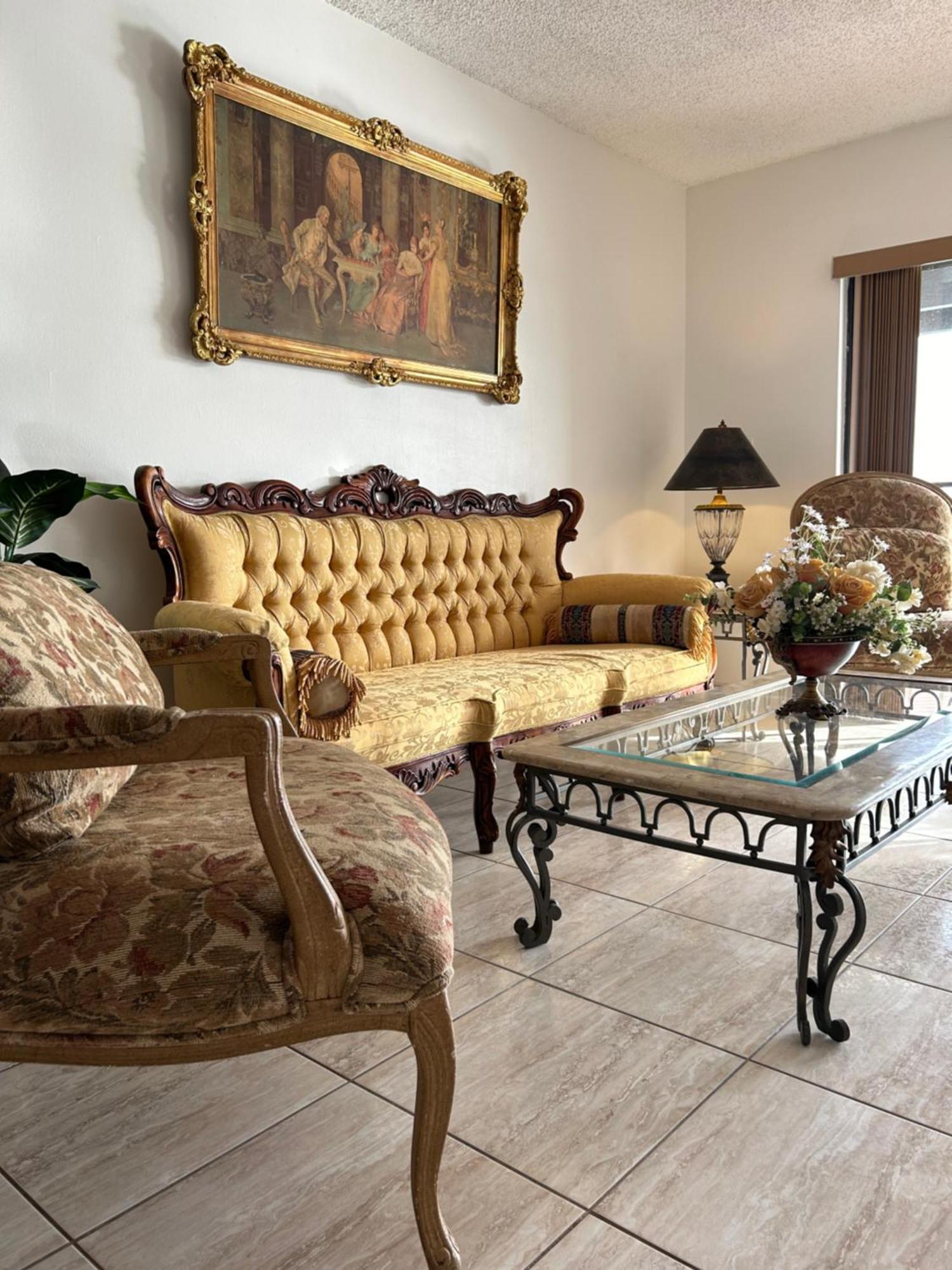 Beautiful Apartment With Very Elegant Colonial Decoration Tamiami Bagian luar foto